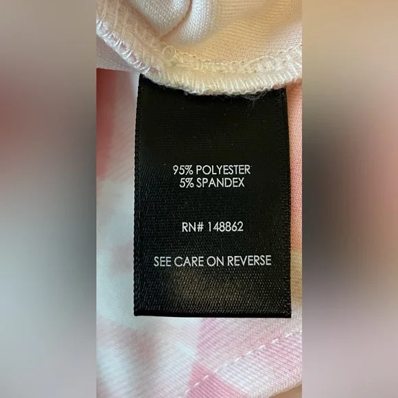 New with tags mini skater scuba set TORRID - Picture 8 of 9